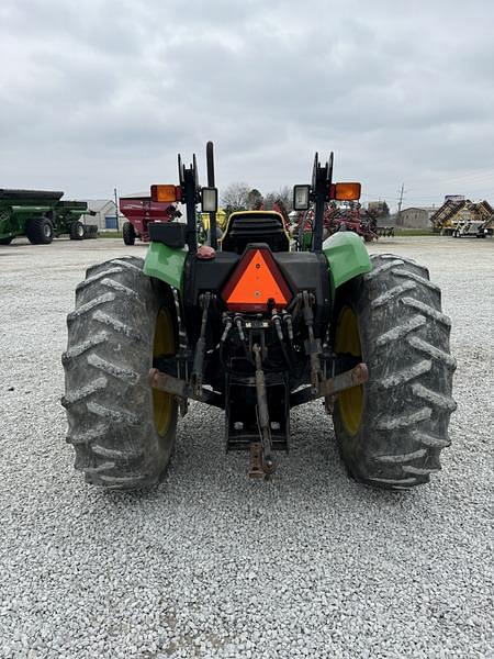 Image of John Deere 5410 equipment image 3