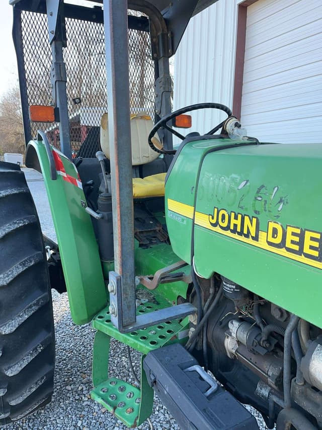 Image of John Deere 5410 equipment image 4