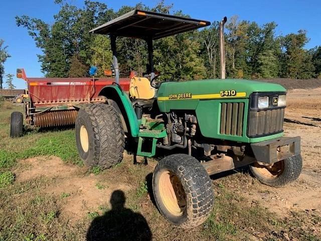 Image of John Deere 5410 equipment image 2