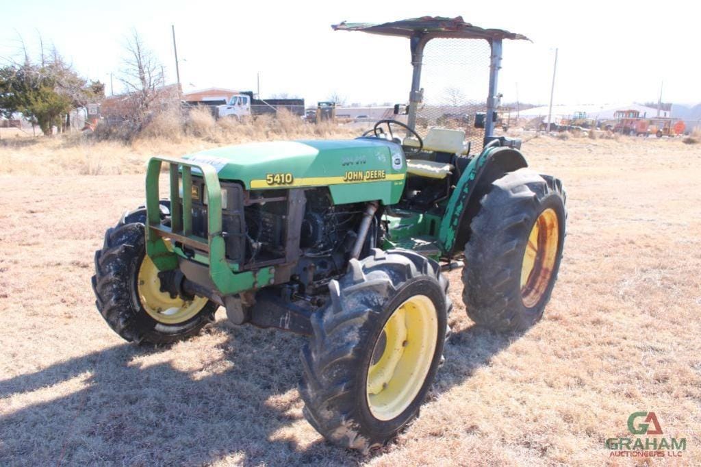 John Deere 5410 Equipment Image0