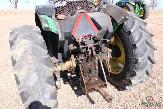 Image of John Deere 5410 equipment image 3