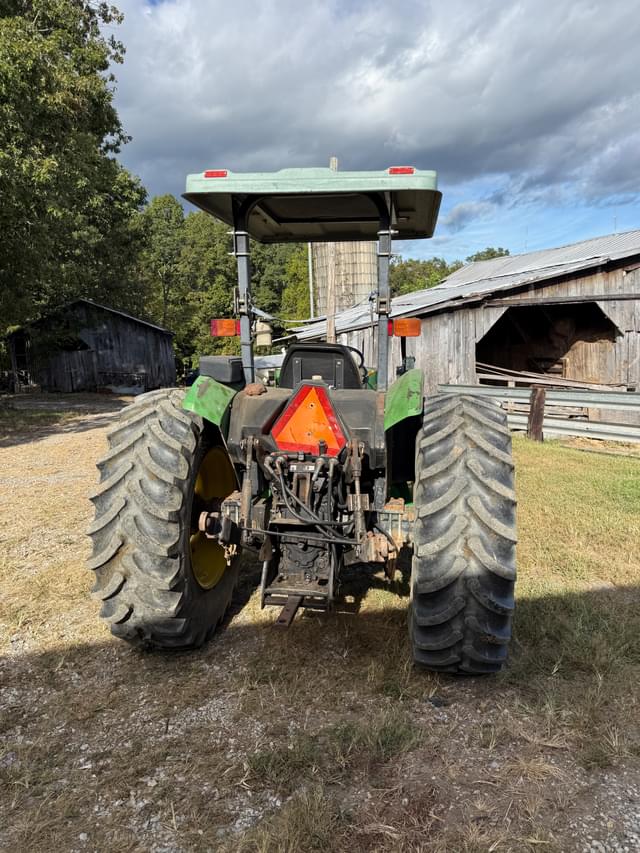 Image of John Deere 5410 equipment image 3