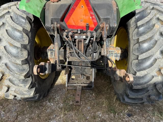 Image of John Deere 5410 equipment image 4
