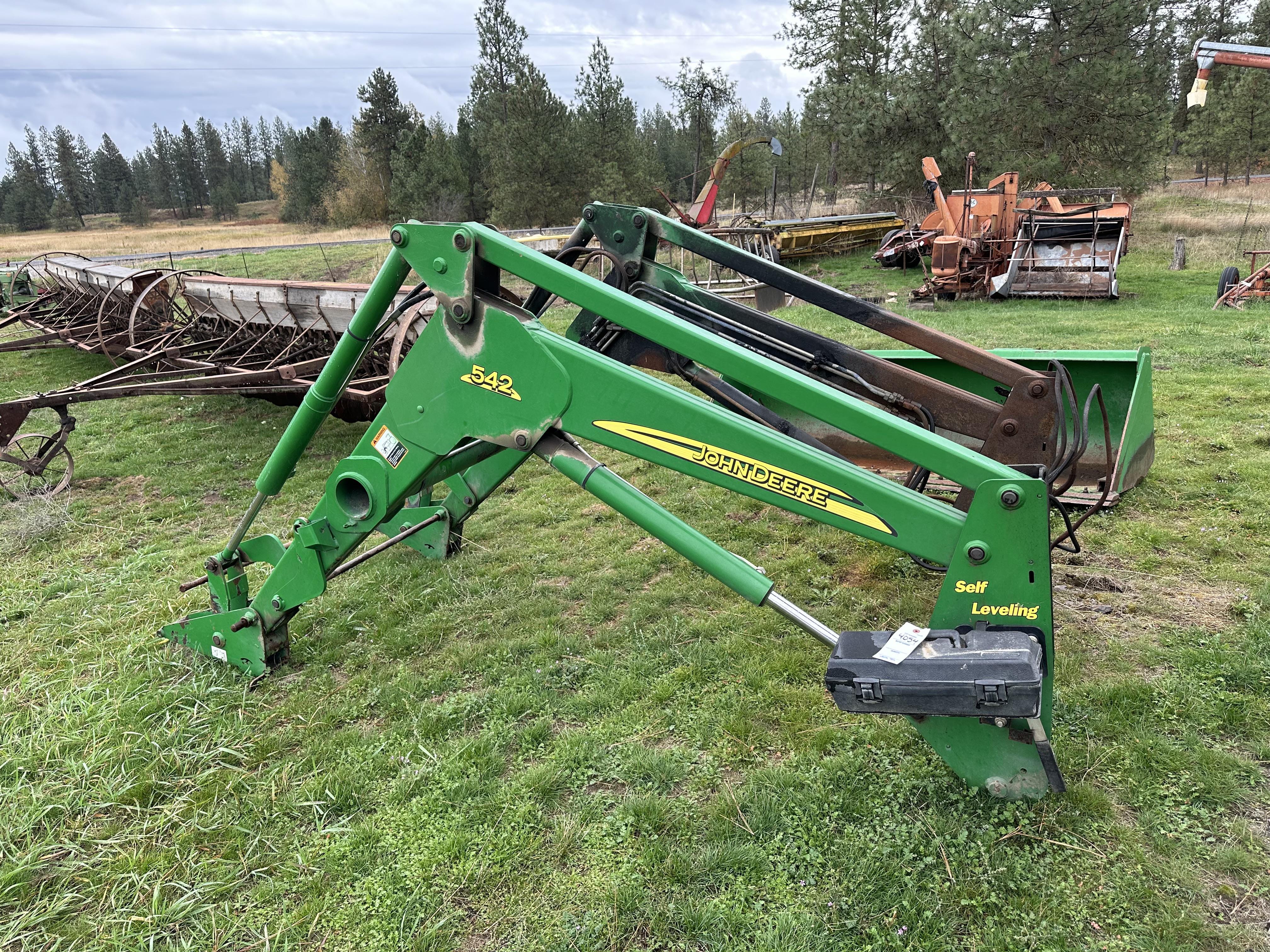Main image John Deere 542