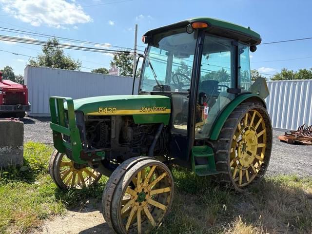 Image of John Deere 5420 equipment image 2
