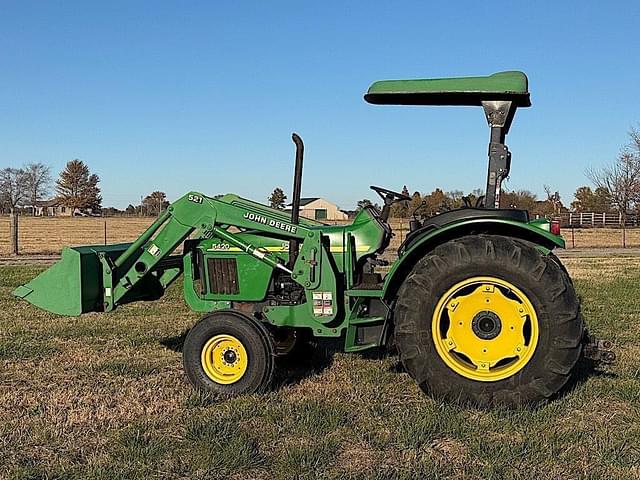 Image of John Deere 5420 equipment image 1