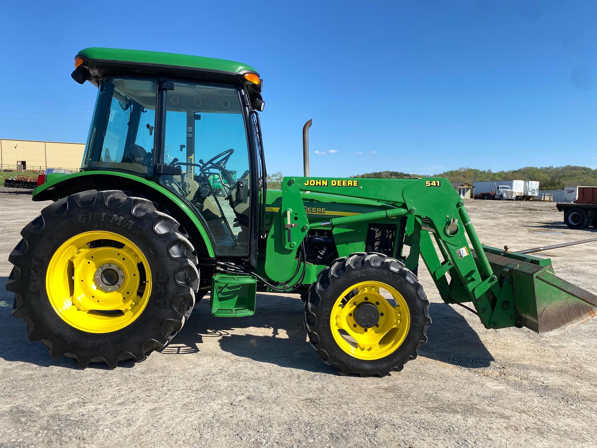 John Deere 5420 Tractors 40 to 99 HP for Sale Tractor Zoom