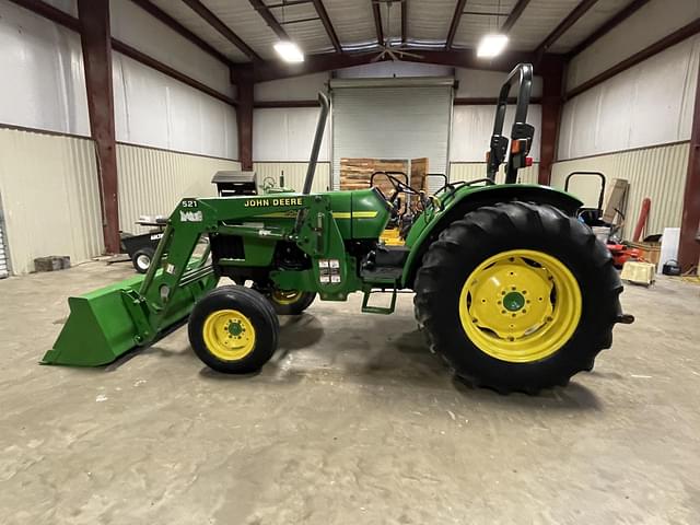 Image of John Deere 5420 equipment image 2