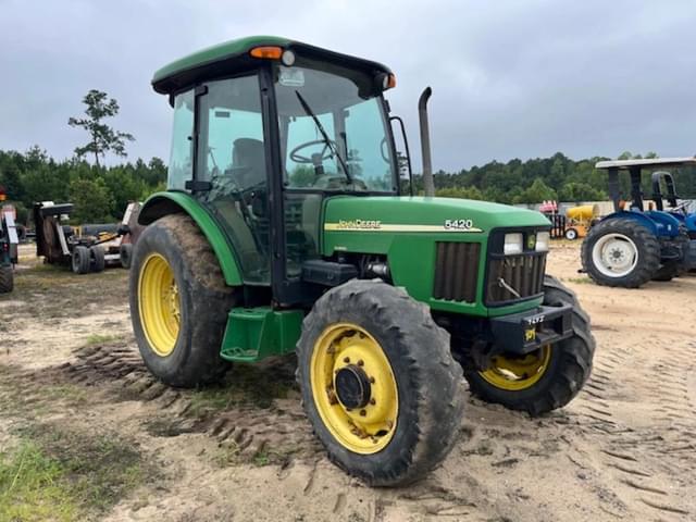 Image of John Deere 5420 equipment image 2