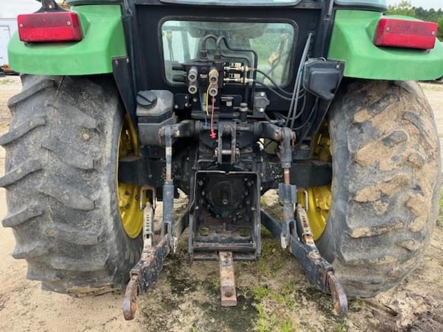 Image of John Deere 5420 equipment image 4