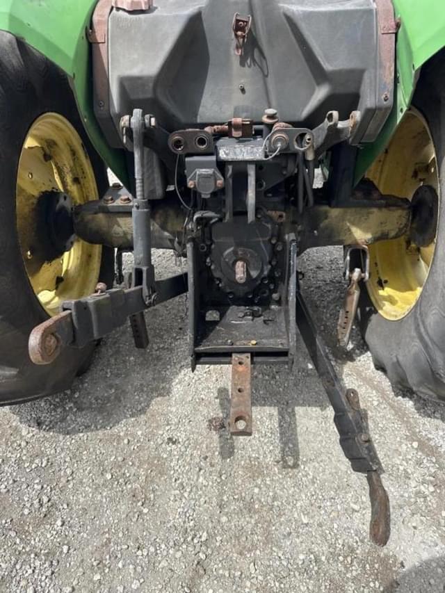 Image of John Deere 5420 equipment image 2