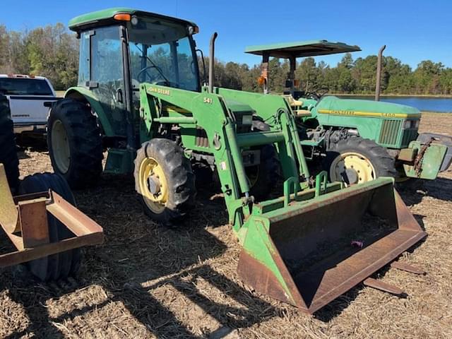 Image of John Deere 5420 equipment image 1