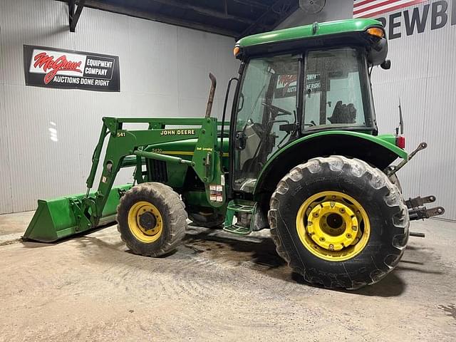 Image of John Deere 5420 equipment image 2