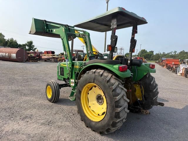 Image of John Deere 5420 equipment image 4