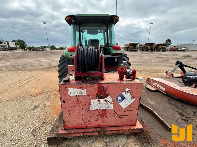 Image of John Deere 5425 equipment image 4