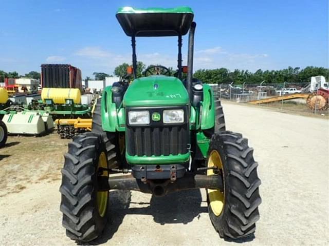 Image of John Deere 5425 equipment image 2