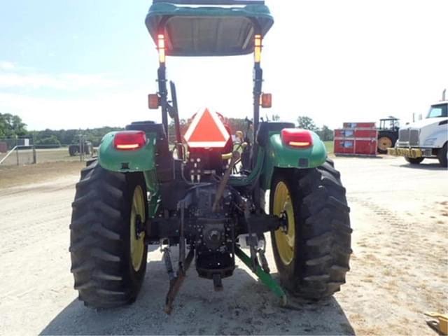 Image of John Deere 5425 equipment image 3