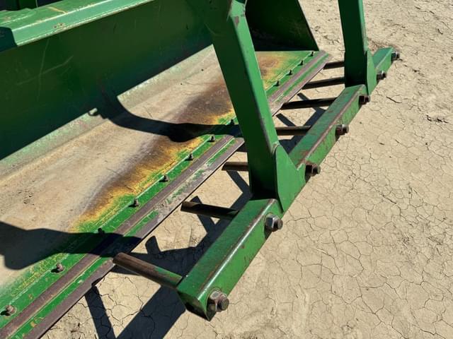 Image of John Deere 5425 equipment image 4