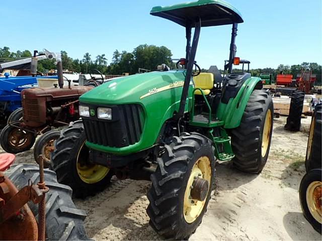 Image of John Deere 5425 equipment image 3