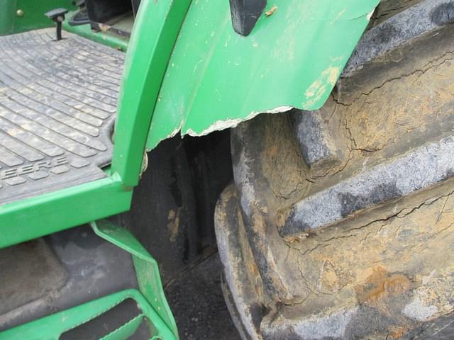 Image of John Deere 5425 equipment image 4