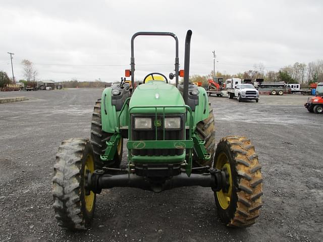 Image of John Deere 5425 equipment image 1