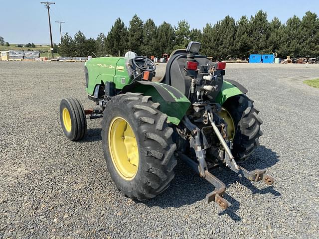 Image of John Deere 5425 equipment image 2