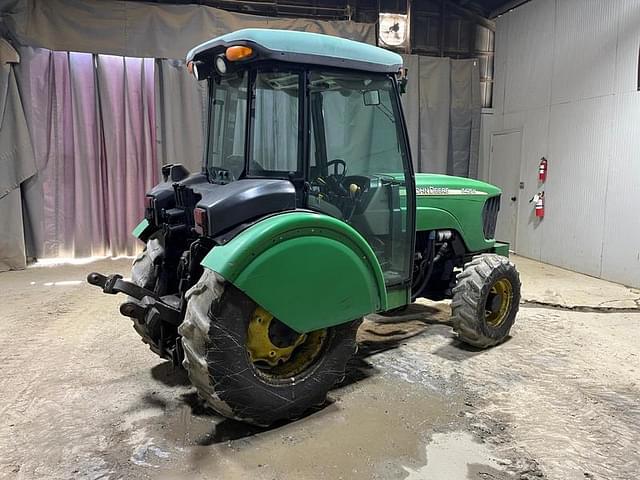 Image of John Deere 5425 equipment image 4