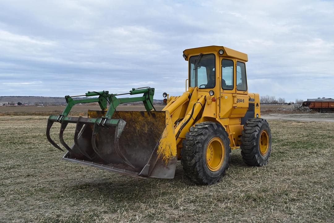 Image of John Deere 544B Primary image