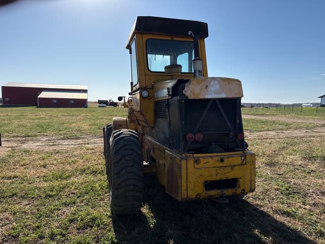Image of John Deere 544 equipment image 2
