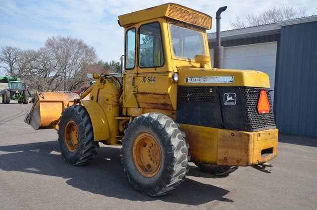 Image of John Deere 544 equipment image 4