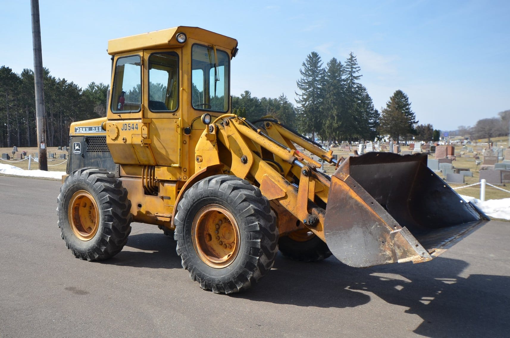 John Deere 544 Equipment Image0
