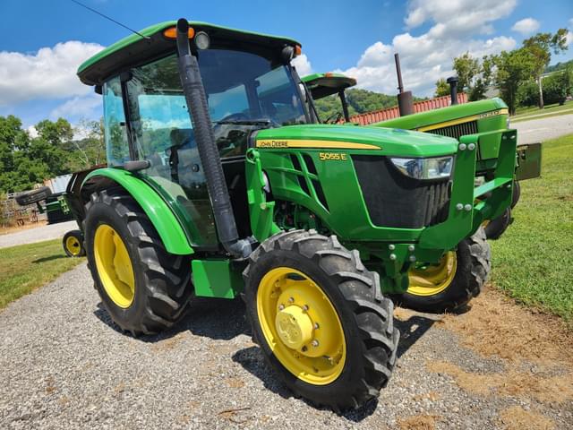 Image of John Deere 5055E equipment image 2