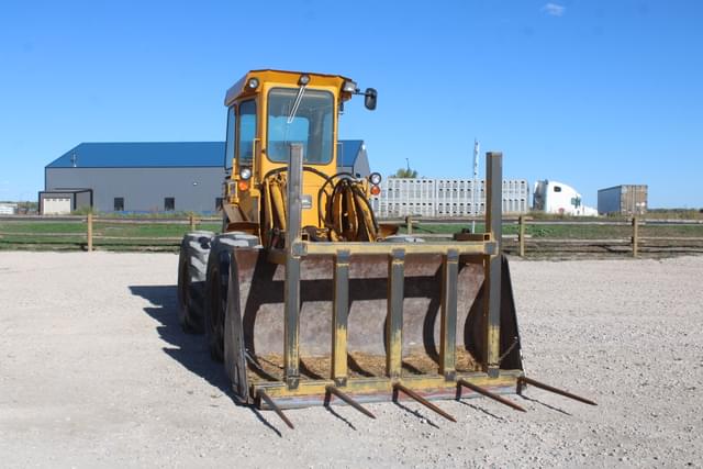 Image of John Deere 544A equipment image 2