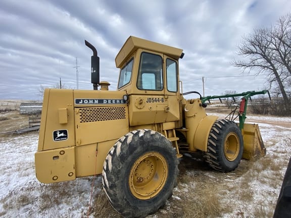 John Deere 544B Equipment Image0
