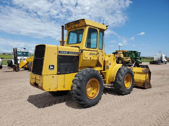 Image of John Deere 544B equipment image 2