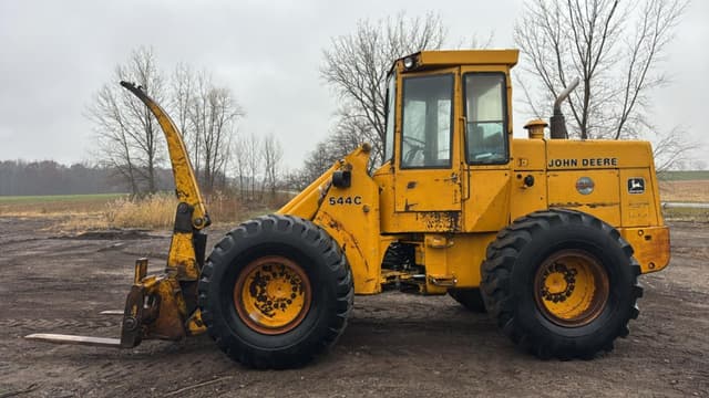 Image of John Deere 544C equipment image 1