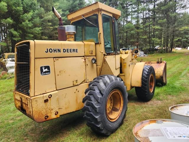 Image of John Deere 544C equipment image 4