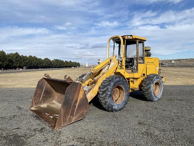 Image of John Deere 544D equipment image 1