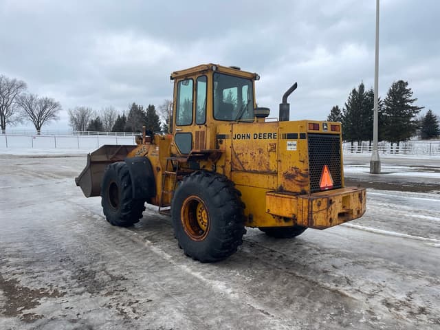 Image of John Deere 544E equipment image 2