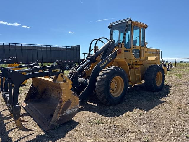 Image of John Deere 544E equipment image 1