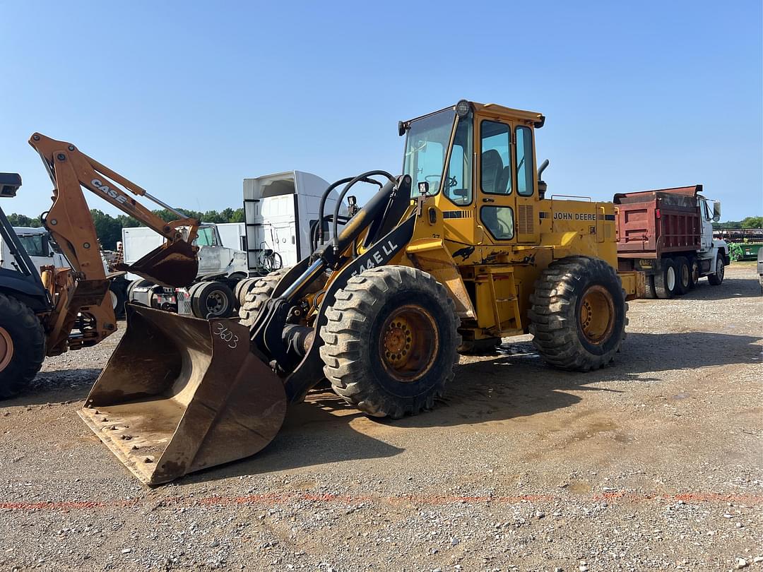 Image of John Deere 544E Primary image