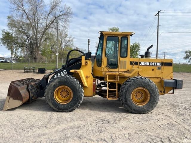 Image of John Deere 544G equipment image 1