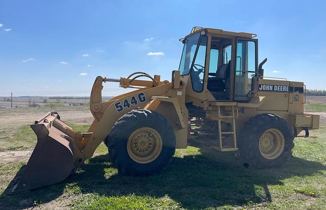 Image of John Deere 544G equipment image 1