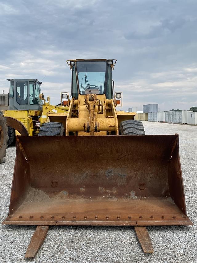 Image of John Deere 544G equipment image 2