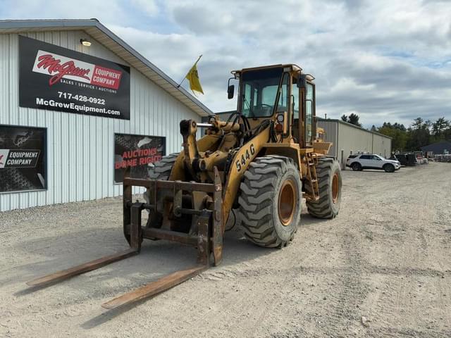 Image of John Deere 544G equipment image 1