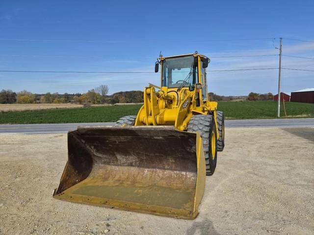 Image of John Deere 544H equipment image 1
