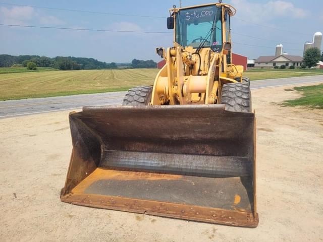 Image of John Deere 544H equipment image 2