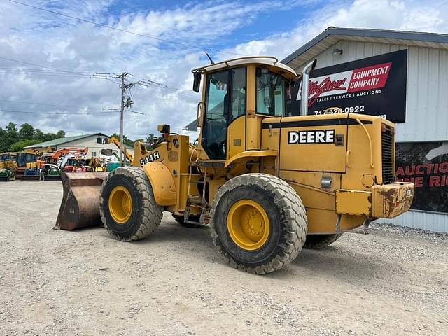 Image of John Deere 544H equipment image 2