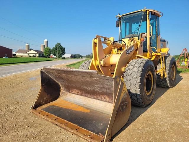 Image of John Deere 544H equipment image 1