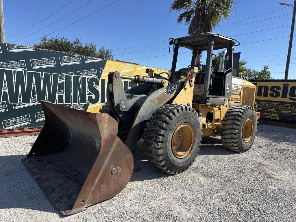 Image of John Deere 544J Primary image